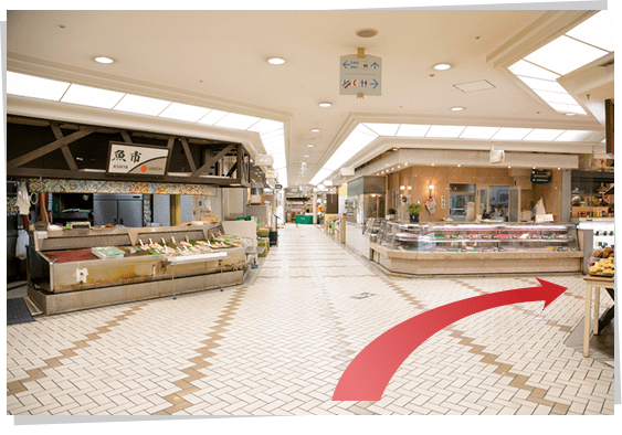 エレベーターB1で降りて右へ進みます。